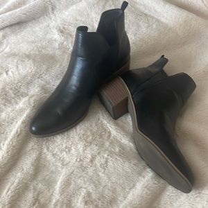 Dr. Scholl’s booties